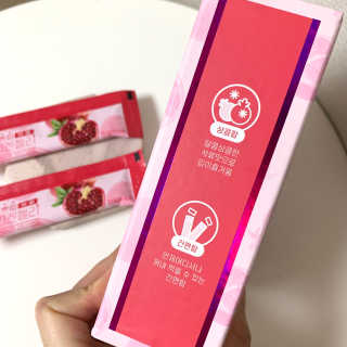 헬스업_쁘띠쁘띠석류콜라겐젤리_20g x 14포 — 5점을 준 리뷰어가 2020년 8월 올린 사용 사진