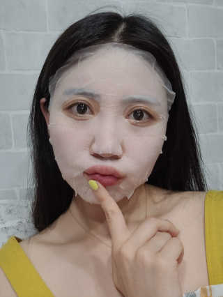 바이오믹 BIOMEEK SENSIMETIC SOOTHING MASK.S — 4점을 준 리뷰어가 2020년 7월 올린 사용 사진