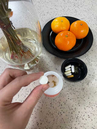 서울약사신협_비타민C플러스_1,200mg x 60정 — 5점을 준 리뷰어가 2020년 11월 올린 사용 사진