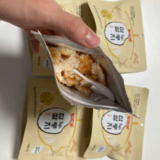 [꾸콤] 참참 전통 찹쌀 누룽지 일주일세트 60g x 5 — 5점을 준 리뷰어가 2020년 10월 올린 사용 사진