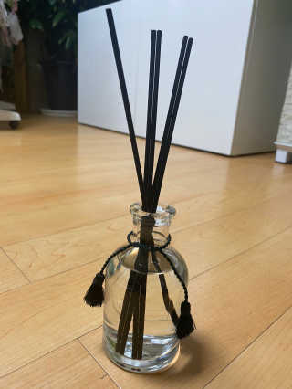 레나스 프리미엄 아로마 디퓨저 200ml  [1SET] — 4.5점을 준 리뷰어가 2020년 5월 올린 사용 사진