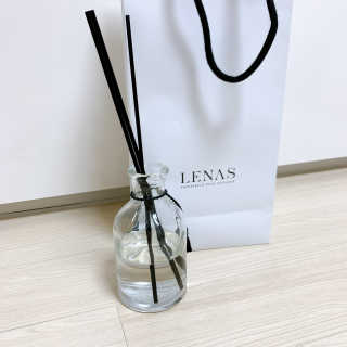 레나스 프리미엄 아로마 디퓨저 200ml  [1SET] — 4.5점을 준 리뷰어가 2020년 5월 올린 사용 사진