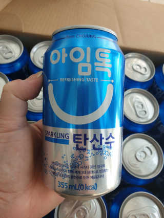 일화 아임톡 탄산수 355mlX24캔 + 보냉팩 증정이벤트 — 5점을 준 리뷰어가 2020년 5월 올린 사용 사진