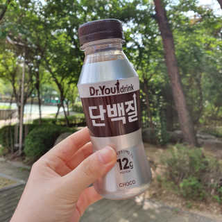 닥터유드링크 단백질 초코맛 and 바나나맛 — 5점을 준 리뷰어가 2020년 8월 올린 사용 사진