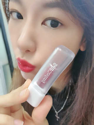 셀프코딩 코드 레드 소프트 립스틱 — 4점을 준 리뷰어가 2020년 7월 올린 사용 사진