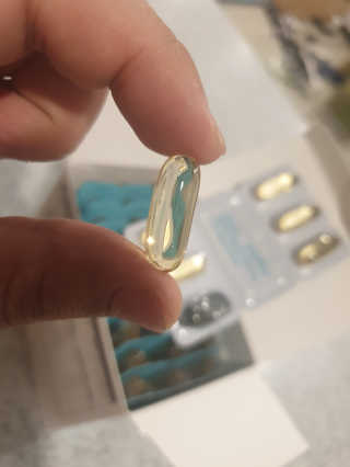 JW중외제약 마이코드 알티지 오메가3 1000 mg — 3점을 준 리뷰어가 2020년 9월 올린 사용 사진