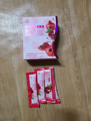 헬스업_쁘띠쁘띠석류콜라겐젤리_20g x 14포 — 4점을 준 리뷰어가 2020년 10월 올린 사용 사진