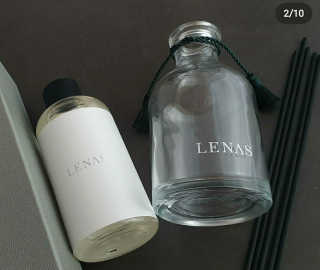 레나스 프리미엄 아로마 디퓨저 200ml  [1SET] — 5점을 준 리뷰어가 2020년 5월 올린 사용 사진