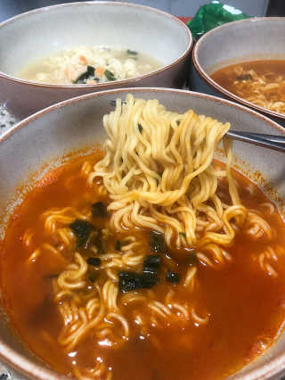 [풀무원] 자연은맛있다 정면, 백면, 홍면  세트 — 4점을 준 리뷰어가 2020년 9월 올린 사용 사진