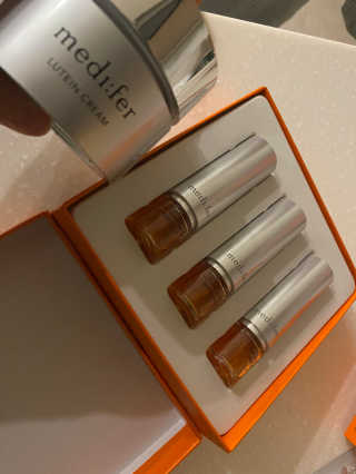 메디페르 [ 1+1 ] 루테인앰플세트 1개 + 루테인크림 50ml 1개 — 4.5점을 준 리뷰어가 2020년 9월 올린 사용 사진
