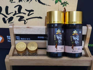 서울약사신협_프리미엄황삼골드_3.75g x 12환+75mgx12병 — 5점을 준 리뷰어가 2020년 9월 올린 사용 사진