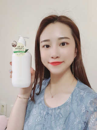 멈칫 향기좋은 약산성 샴푸, 단백질 퀵트리트먼트 택1 — 5점을 준 리뷰어가 2020년 6월 올린 사용 사진