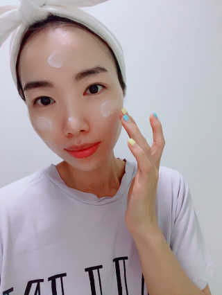 델라본 마린 콜라겐 수분크림 — 5점을 준 리뷰어가 2020년 8월 올린 사용 사진