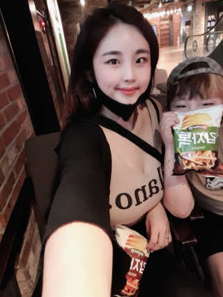 마켓오 감자톡 허브솔트맛/매콤달콤맛 — 5점을 준 리뷰어가 2020년 7월 올린 사용 사진