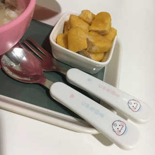 유비맘 스푼포크 케이스 세트 1+1 _컬러랜덤 발송 — 5점을 준 리뷰어가 2020년 11월 올린 사용 사진