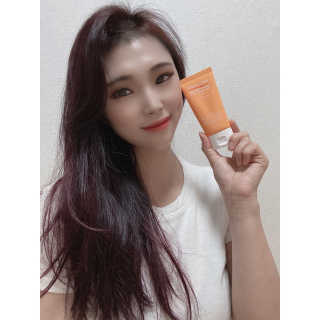 미구하라 내추럴 화이트닝 선 가드 크림 오리진 — 3점을 준 리뷰어가 2020년 8월 올린 사용 사진