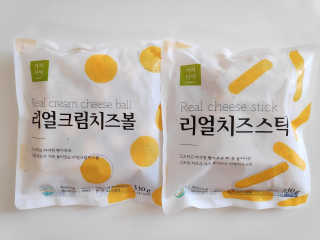 가치식탁 리얼치즈스틱, 리얼크림치즈볼 — 4점을 준 리뷰어가 2020년 8월 올린 사용 사진