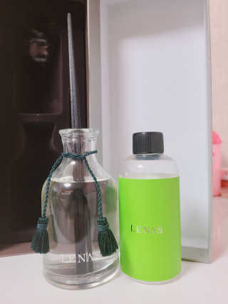 레나스 프리미엄 아로마 디퓨저 200ml  [1SET] — 4점을 준 리뷰어가 2020년 9월 올린 사용 사진