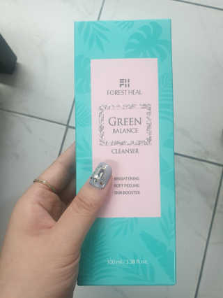 포레스트힐 SS 그린 밸런스 클렌져 100ml + 헤어밴드 — 5점을 준 리뷰어가 2020년 4월 올린 사용 사진