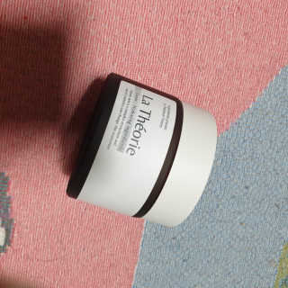 La Theorie Hydrating Ingredients | 하이드레이팅 인그레이디언츠 — 5점을 준 리뷰어가 2020년 5월 올린 사용 사진