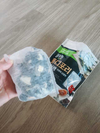 [풀무원] 자연의 감칠맛 통디포리, 통멸치 다시팩 세트 — 5점을 준 리뷰어가 2020년 5월 올린 사용 사진