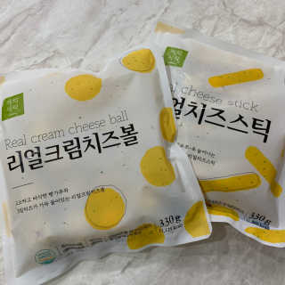 가치식탁 리얼치즈스틱, 리얼크림치즈볼 — 5점을 준 리뷰어가 2020년 11월 올린 사용 사진