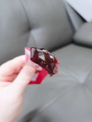 헬스업_쁘띠쁘띠석류콜라겐젤리_20g x 14포 — 4점을 준 리뷰어가 2020년 12월 올린 사용 사진