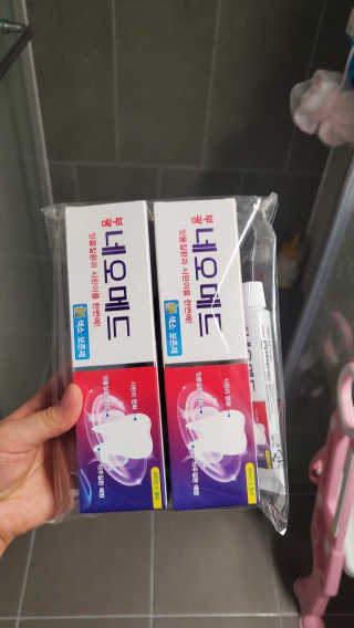 봄날연구소 부광 네오메드치약 2개+ 30g 휴대용 미니치약 — 5점을 준 리뷰어가 2020년 12월 올린 사용 사진