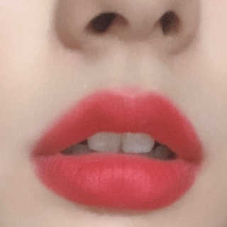 셀프코딩 코드 레드 소프트 립스틱 — 5점을 준 리뷰어가 2020년 7월 올린 사용 사진