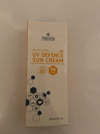 트리티스 US [TREATIS] UV Defence Sun Cream PA+++ / SPF50+ — 4.5점을 준 리뷰어가 2020년 10월 올린 사용 사진