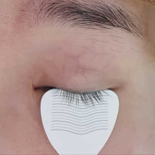 파워아이래쉬 인텐시브 세럼 스트롱 속눈썹영양제 — 5점을 준 리뷰어가 2020년 7월 올린 사용 사진