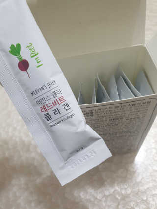 유유네이처 머빈스 젤리 레드비트 콜라겐 — 5점을 준 리뷰어가 2020년 5월 올린 사용 사진