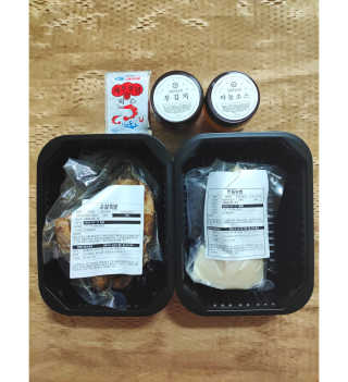 쿡스딜리 순살족발+전통보쌈+마늘소스+무김치 — 5점을 준 리뷰어가 2020년 6월 올린 사용 사진