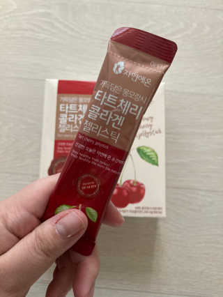 자연에온 가득담은 몽모랑시 타트체리 콜라겐 젤리스틱 — 5점을 준 리뷰어가 2020년 12월 올린 사용 사진