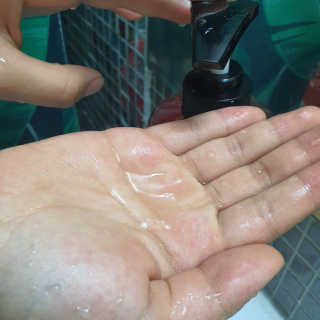 르퀼라야 퓨어텐 올인원 클렌저 810ml 1개 — 5점을 준 리뷰어가 2020년 7월 올린 사용 사진