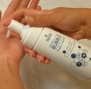 트리티스 [TREATIS] Bubble Foam Cleanser 200ml — 5점을 준 리뷰어가 2020년 12월 올린 사용 사진