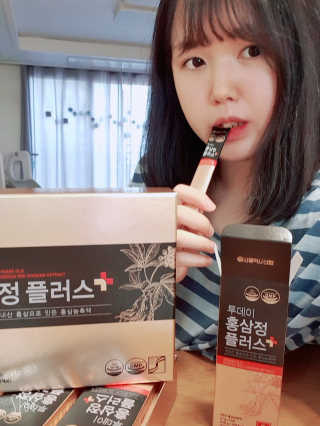 서울약사신협_투데이홍삼정플러스스틱_10g x 30포 — 5점을 준 리뷰어가 2020년 12월 올린 사용 사진