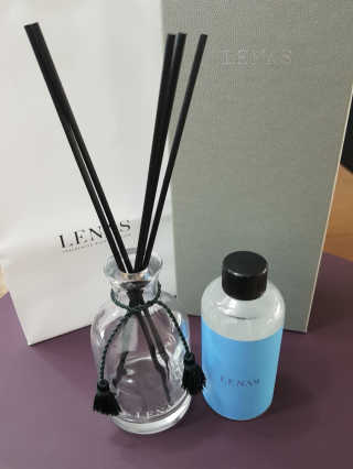 레나스 프리미엄 아로마 디퓨저 200ml  [1SET] — 5점을 준 리뷰어가 2020년 10월 올린 사용 사진