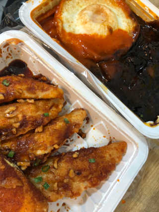 죠스떡볶이 [죠스푸드] 짜빠떡볶이+떡또그+범벅만두 신메뉴 3종 — 4점을 준 리뷰어가 2020년 5월 올린 사용 사진