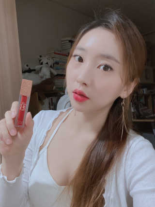 [블랙루즈] 에어 핏 벨벳틴트7 택1+랜덤1 — 5점을 준 리뷰어가 2020년 10월 올린 사용 사진