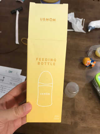 유비맘 PPSU 젖병 노꼭지_200ml_컬러 랜덤 발송 — 4.5점을 준 리뷰어가 2020년 6월 올린 사용 사진