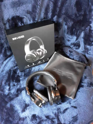 SEVIZ Bluetooth Headphones 10 3color — 5점을 준 리뷰어가 2020년 6월 올린 사용 사진