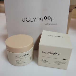어글리프루프 크림 바이어글리 하이드레이션 샤워 50ml — 5점을 준 리뷰어가 2020년 11월 올린 사용 사진