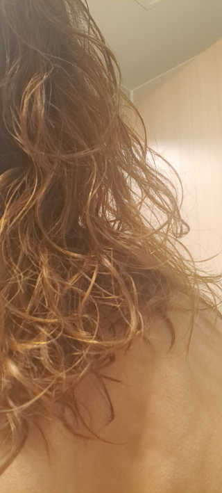 다슈코리아 다슈 데일리 내추럴 헤어 크림 — 5점을 준 리뷰어가 2020년 11월 올린 사용 사진
