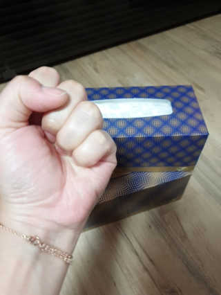 잘풀리는집 부드러운 모이스처 보습 미용 티슈 230매 — 5점을 준 리뷰어가 2020년 9월 올린 사용 사진