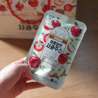 [가든농장]아람담은 사과주스 [가든농장] 아람담은 사과주스 120ml x 15포 — 5점을 준 리뷰어가 2020년 6월 올린 사용 사진