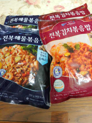 바다는다웰빙이다 전복해물볶음밥/전복김치볶음밥 250g-4봉지 — 5점을 준 리뷰어가 2020년 8월 올린 사용 사진