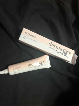 derma SC-Gel 더마에스씨 겔 20g — 4점을 준 리뷰어가 2020년 5월 올린 사용 사진