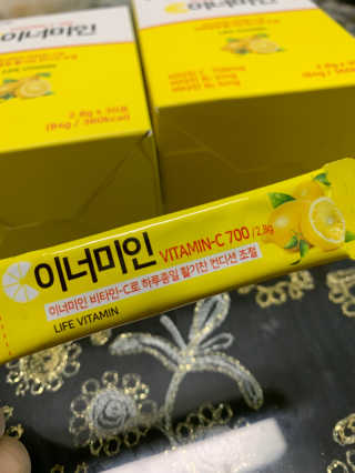 이너미인 VITAMIN-C 700 — 5점을 준 리뷰어가 2020년 10월 올린 사용 사진