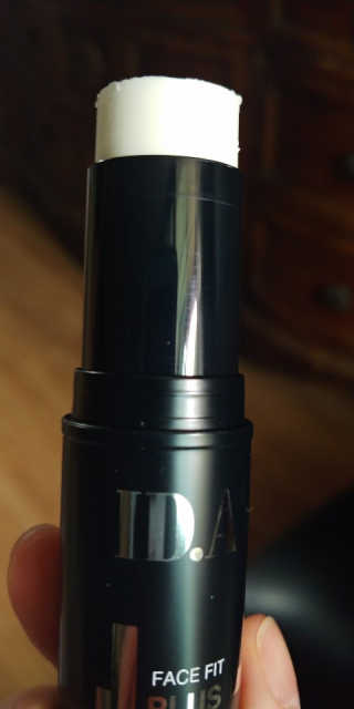 아이디플라코스메틱 페이스핏 플러스 스틱 — 5점을 준 리뷰어가 2020년 7월 올린 사용 사진